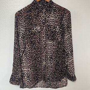 Ali & Kris leopard print blouse.  Size Small.